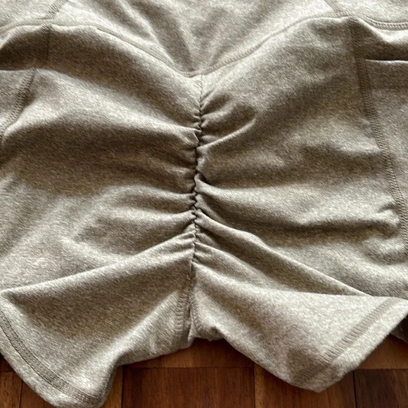 Doughnuts and deadlifts shorts - Picture 4 of 8